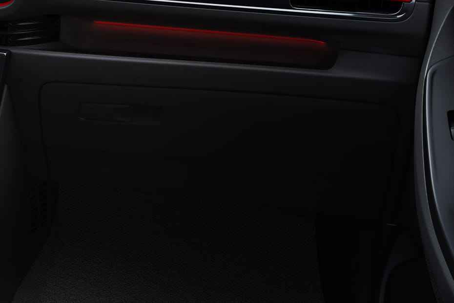 هيونداي كريتا Glove Box