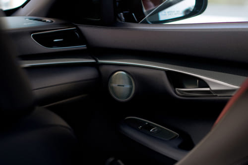 انفنتي QX50 Passengers View