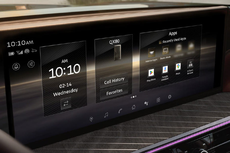 Stereo View of QX80