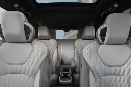 Infiniti QX60 Front And Rear Seats Together