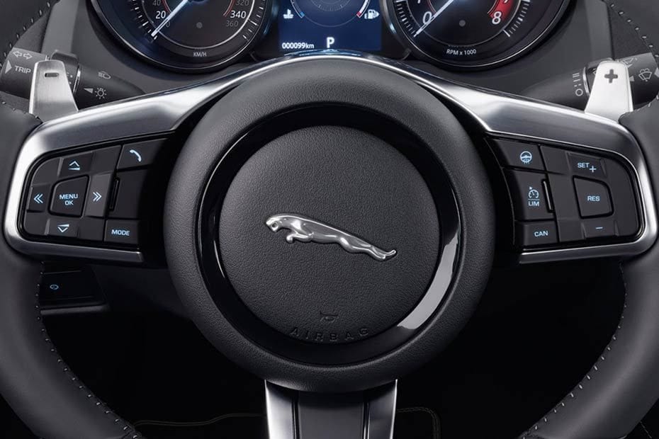جاكوار   f-type    Recessed Steering Controls