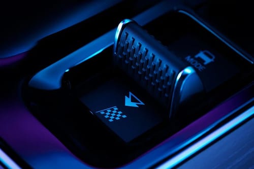 جاكوار XE Gear Shifter