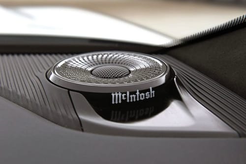 Speakers View of Jeep Grand Cherokee