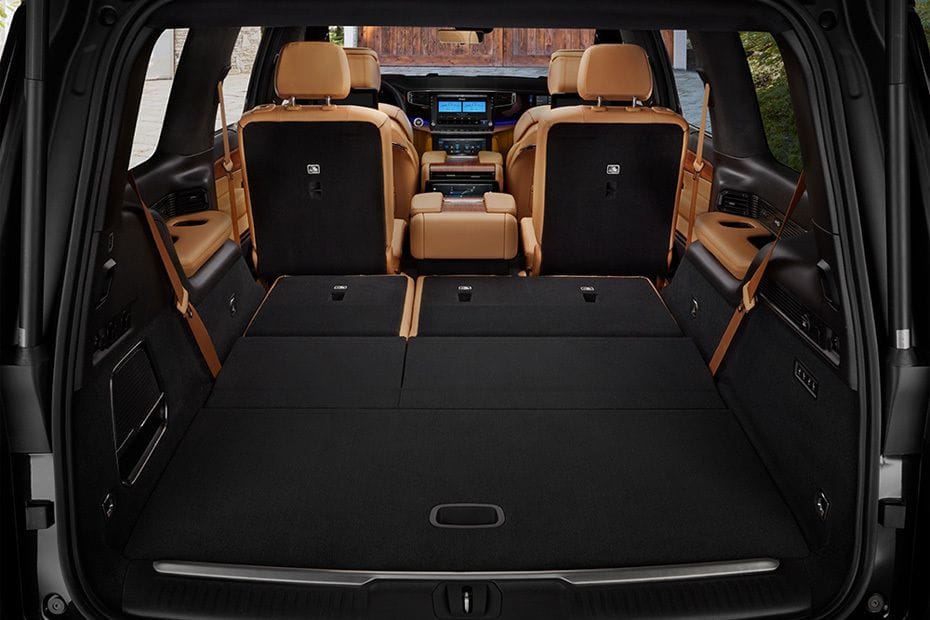Folding Seats of جيب جراند واجونير