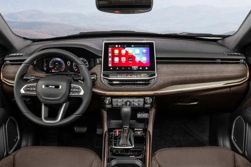 Dashboard View of كوماندَر