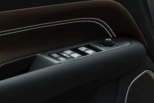 جيب كوماندَر Drivers Side In Side Door Controls