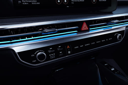 Front AC Controls of كيا سورينتو