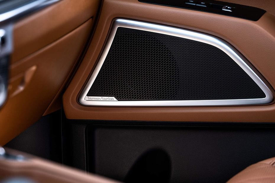 Speakers View of كيا تيلورايد