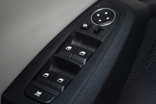 KIA Seltos Drivers Side In Side Door Controls