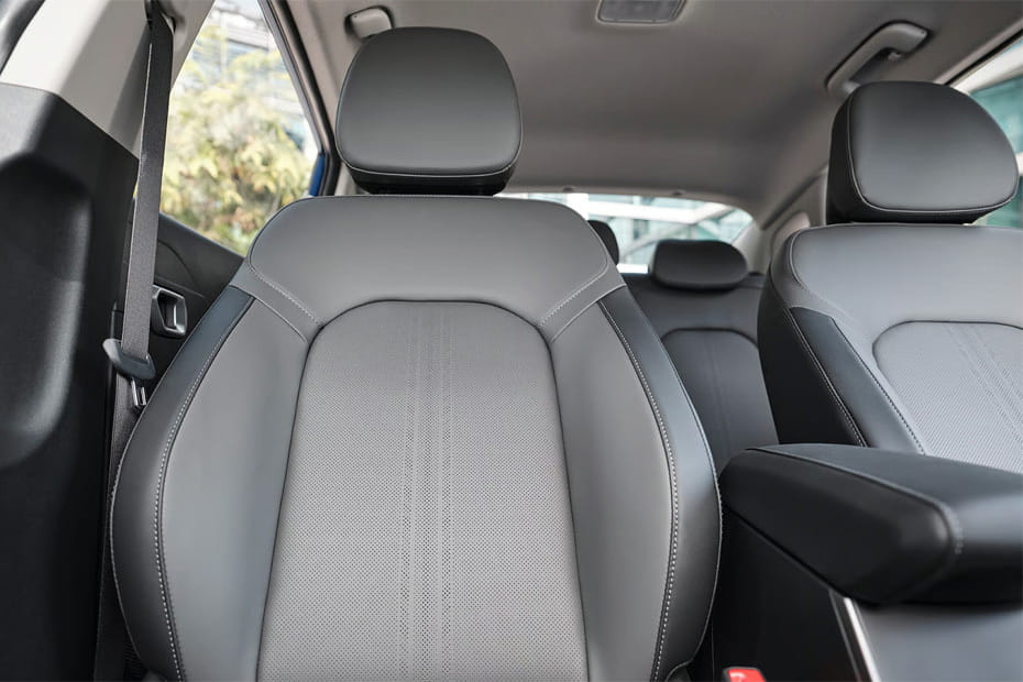 K3 Front Seats