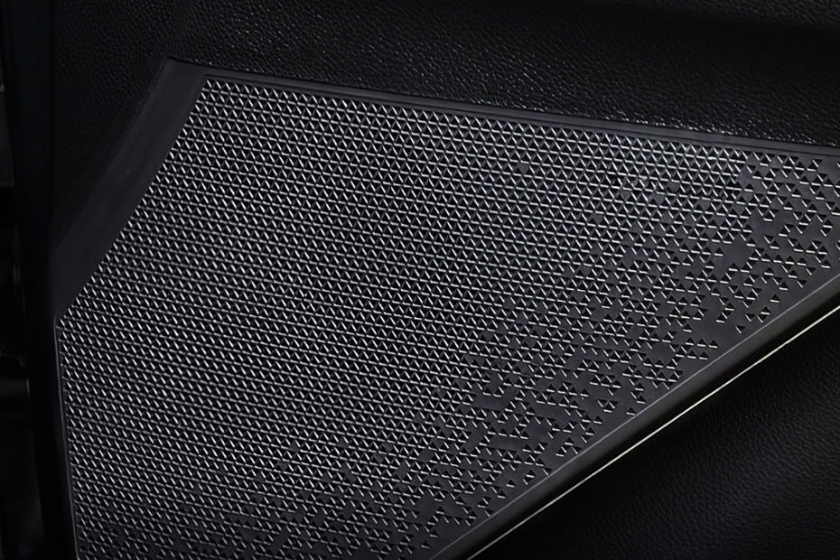 Speakers View of كيا سونيت