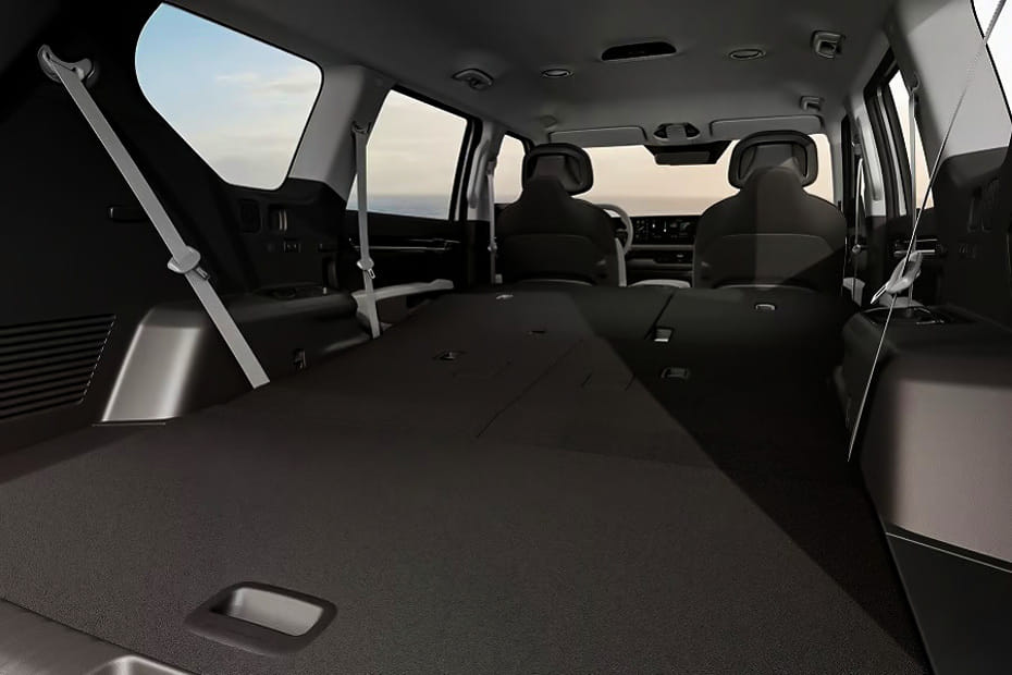 Folding Seats of كيا EV9