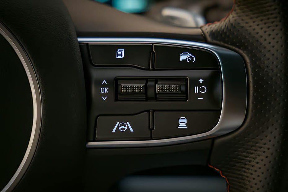 كيا سبورتاج إل Multi Function Steering