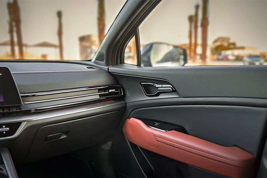 KIA Sportage L Passengers View