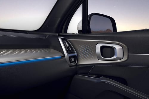 door handle interior of KIA Sorento Hybrid