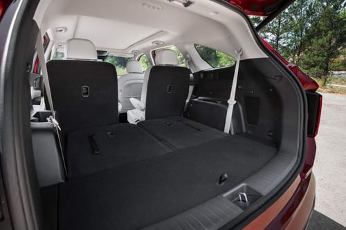 Folding Seats of KIA Sorento Hybrid