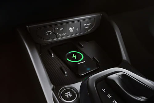 Power Accessories Outlet View of كيا K4