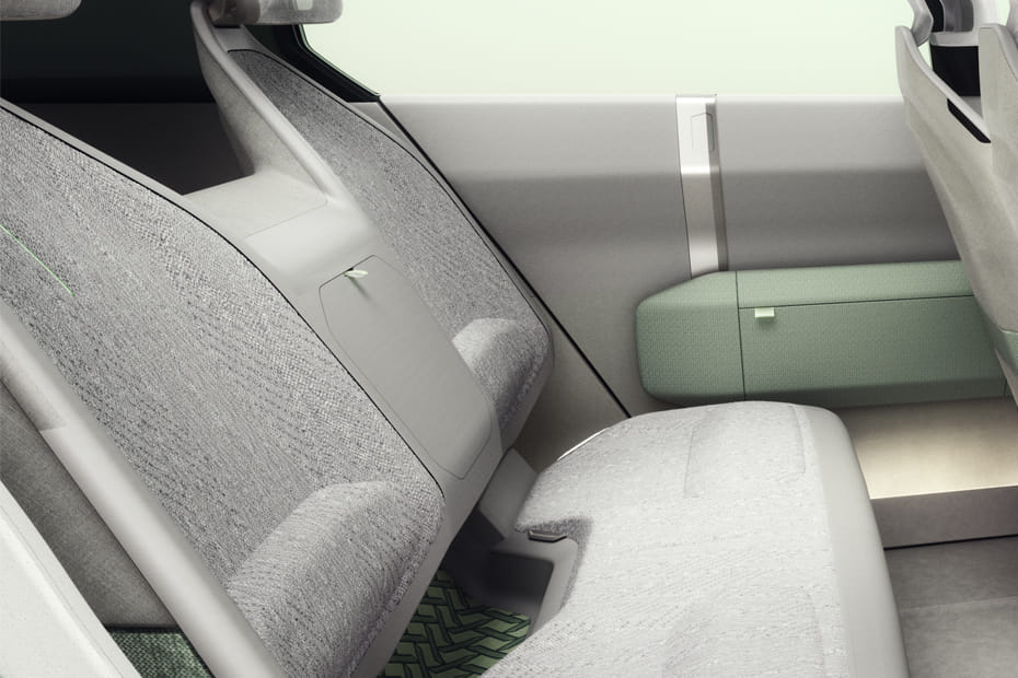 كيا إي في 3 Rear Seats