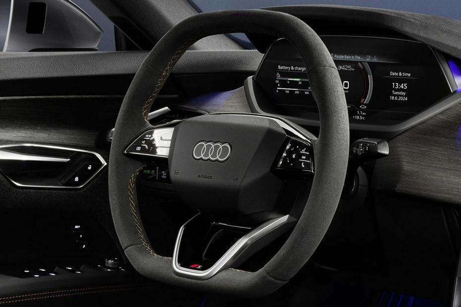 أودي إي-ترون جي تي Steering Wheel