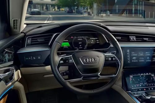 أودي إي-ترون Steering Wheel