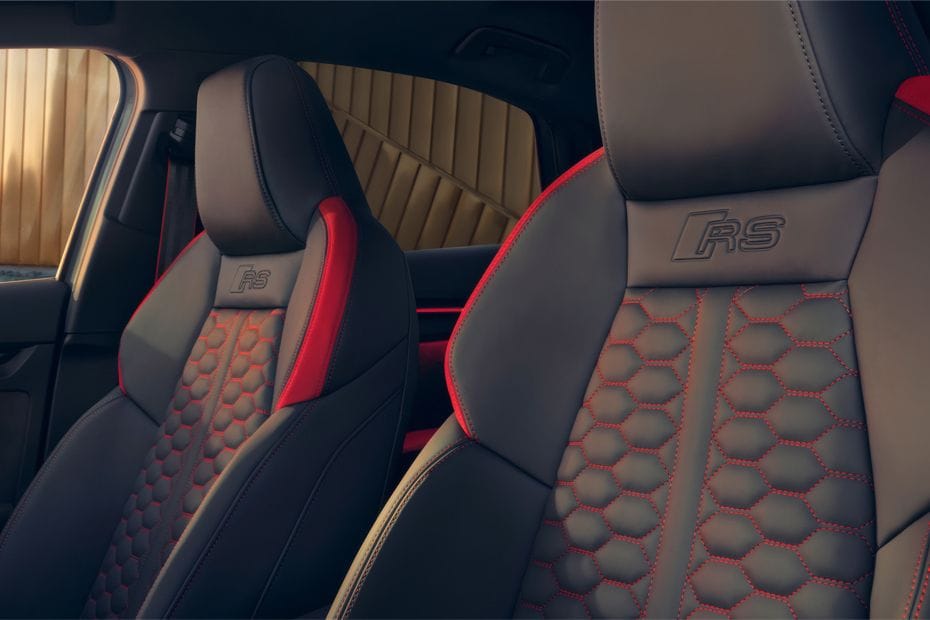 RS3 Front Seats