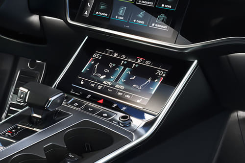 Front AC Controls of أودي آر إس 6 أفانت