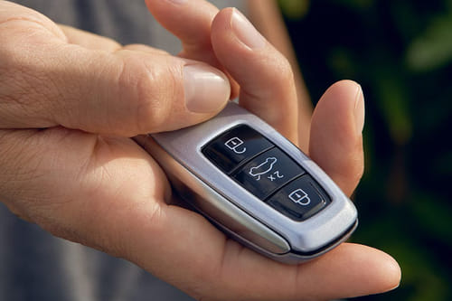 أودي S8 Keychain Fob