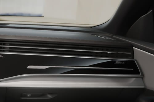 SQ8 Front Side Ac Vents