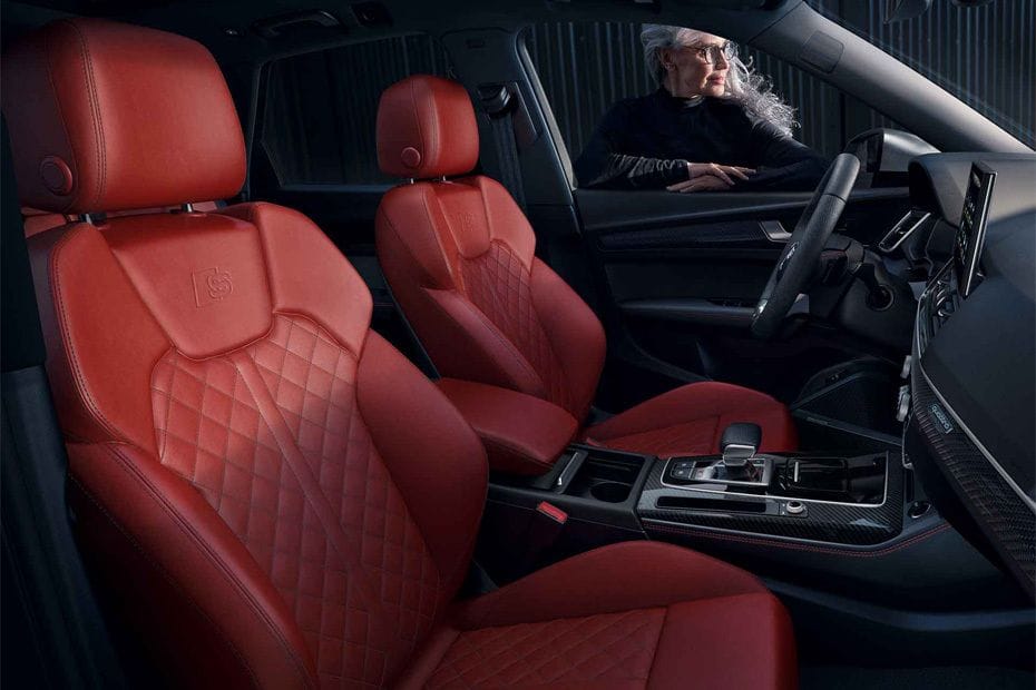SQ5 2026 Front Seats