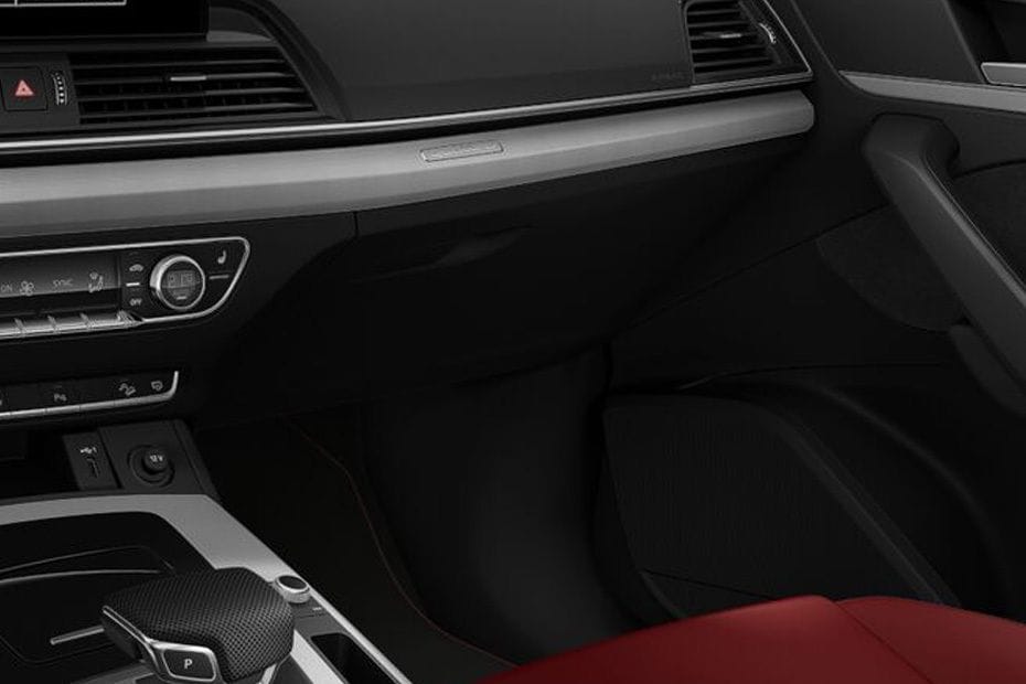 Audi SQ5 2026 Glove Box