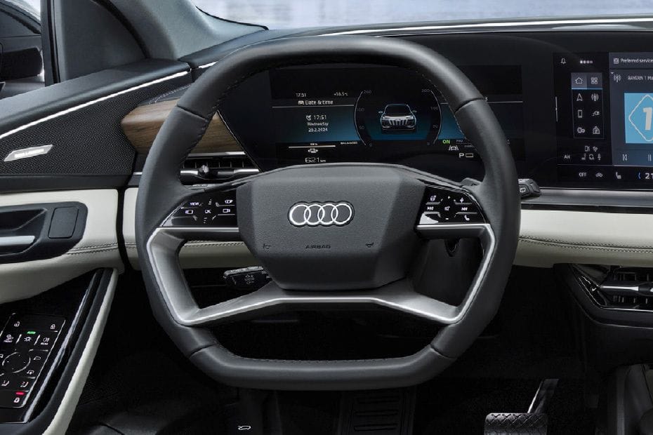 أودي كيو 6 إي-ترون Steering Wheel