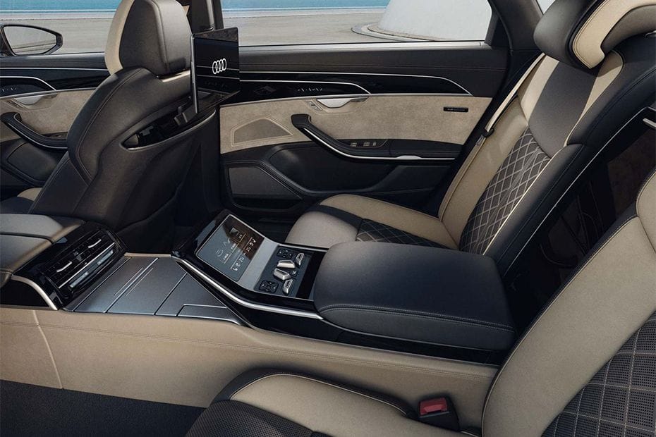 أودي A8 L Rear Seats