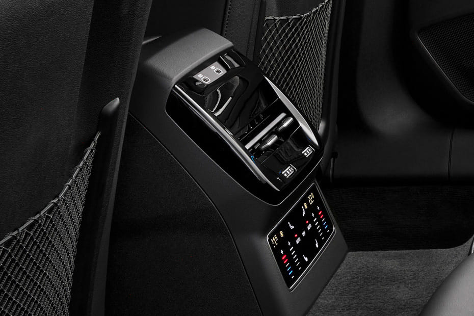 A6 Rear AC Controls