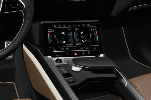Q8 e-tron Center Console