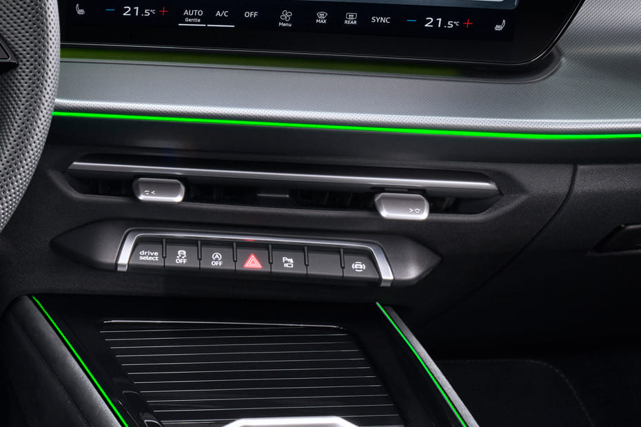 Front AC Controls of أودي كيو 3 2026