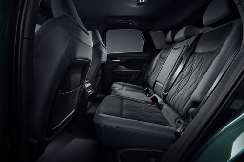 أودي كيو 3 2026 Rear Seats