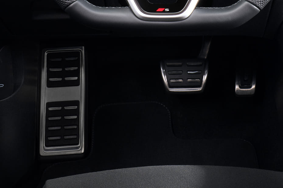 كيو 3 2026 Richbrook Competition Foot Pedal Set