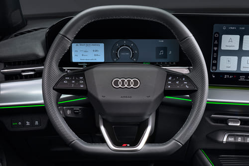 أودي كيو 3 2026 Steering Wheel