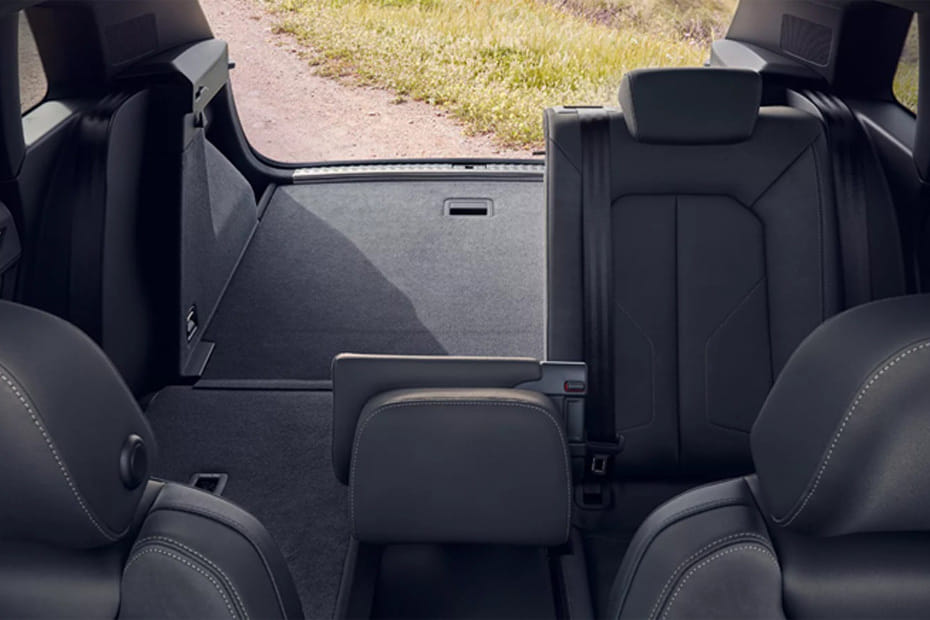 Folding Seats of Audi Q3