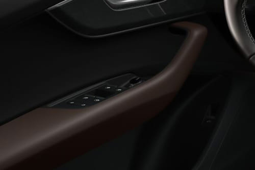 أودي Q7 Drivers Side In Side Door Controls