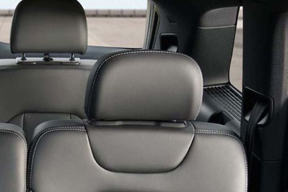 Q7 Front Seat Headrest