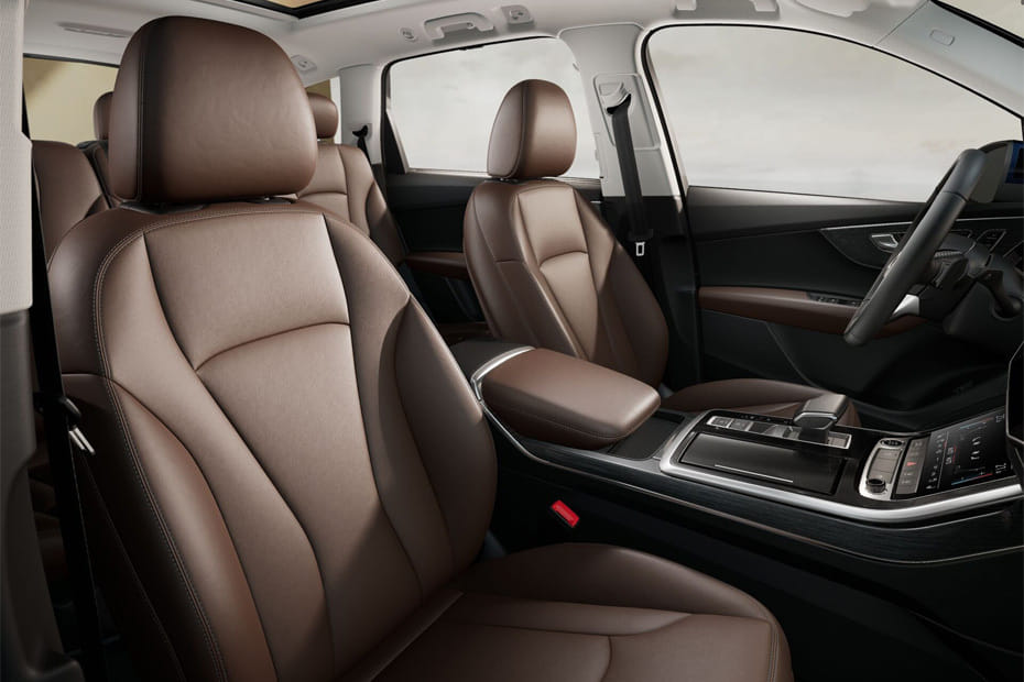 Q7 Front Seats