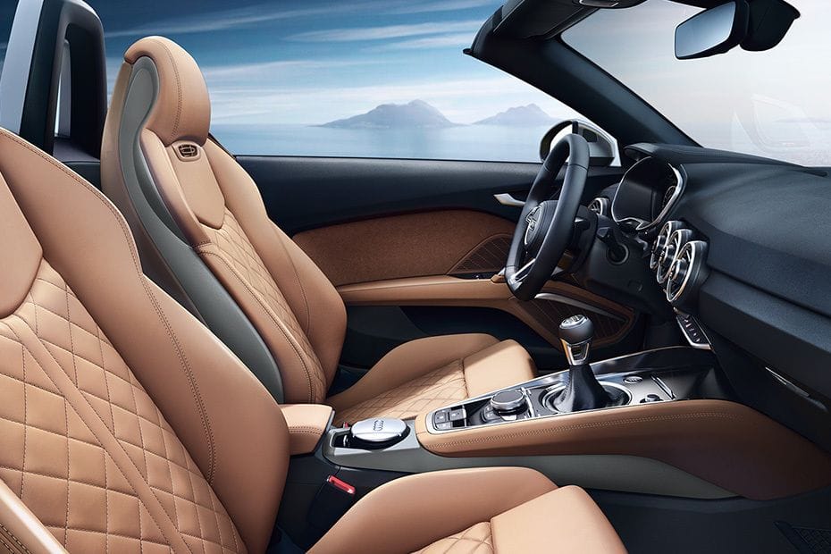 TT Roadster Front Seats in Saudi Arabia