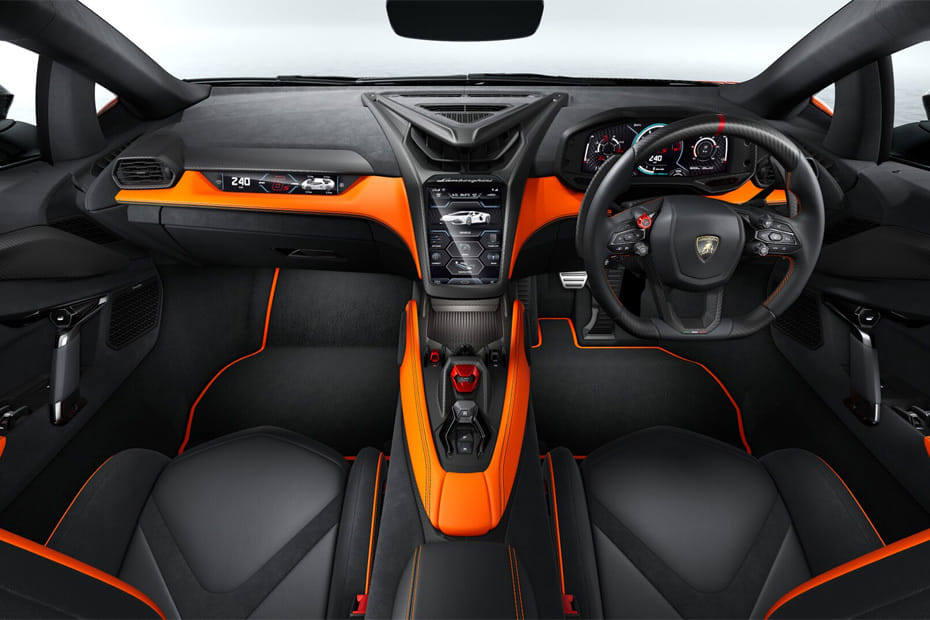 Dashboard View of Revuelto