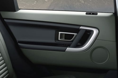 door handle interior of Land Rover Discovery Sport