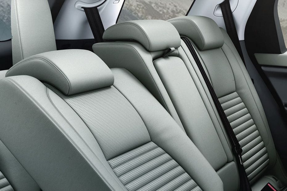 Discovery Sport Rear Seat Head rest