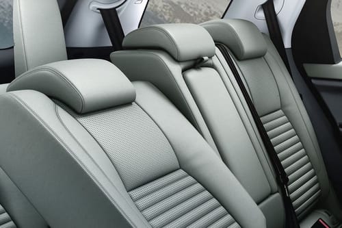 Discovery Sport Rear Seat Head rest