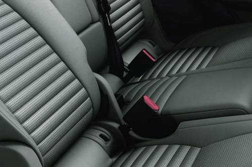 Discovery Sport Seat Belt