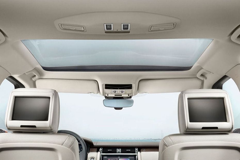 Rear Seat Entertainment of Land Rover Discovery