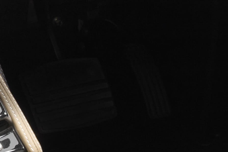 كلاسيك ديفيندر Richbrook Competition Foot Pedal Set